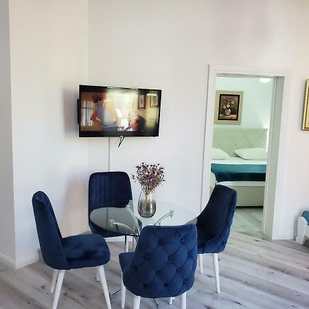 Mm Apartment Budva Eksteriør billede